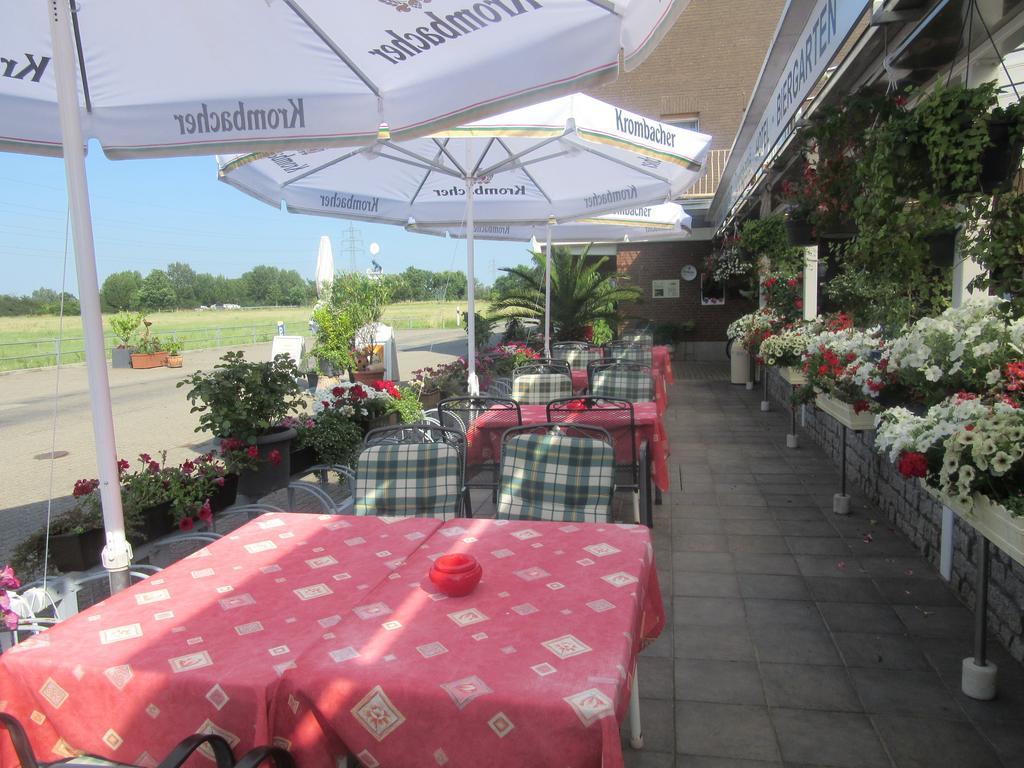 Hotel Restaurant Jonkhans 레스 외부 사진